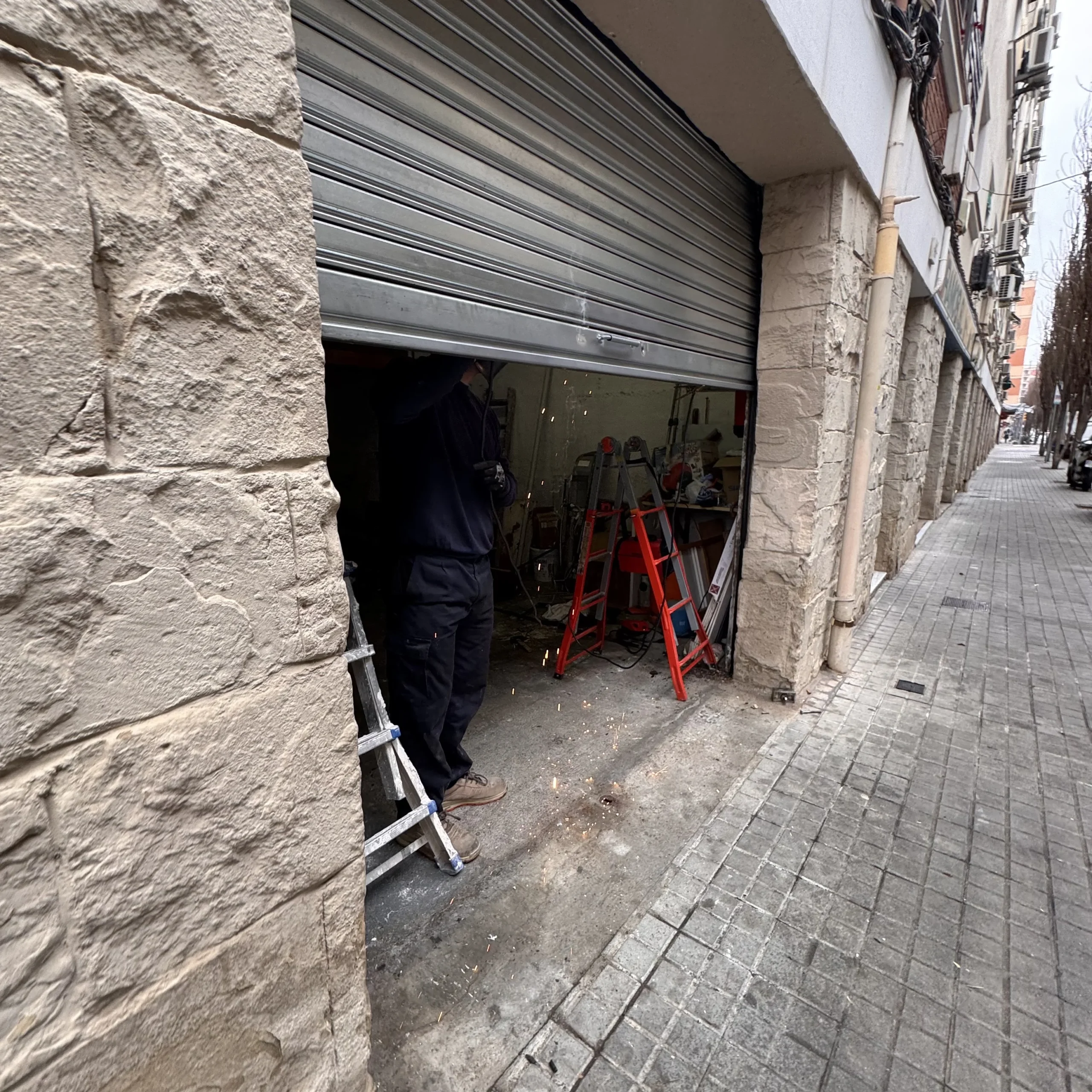 Reparación de Puertas Enrollables - barcelona